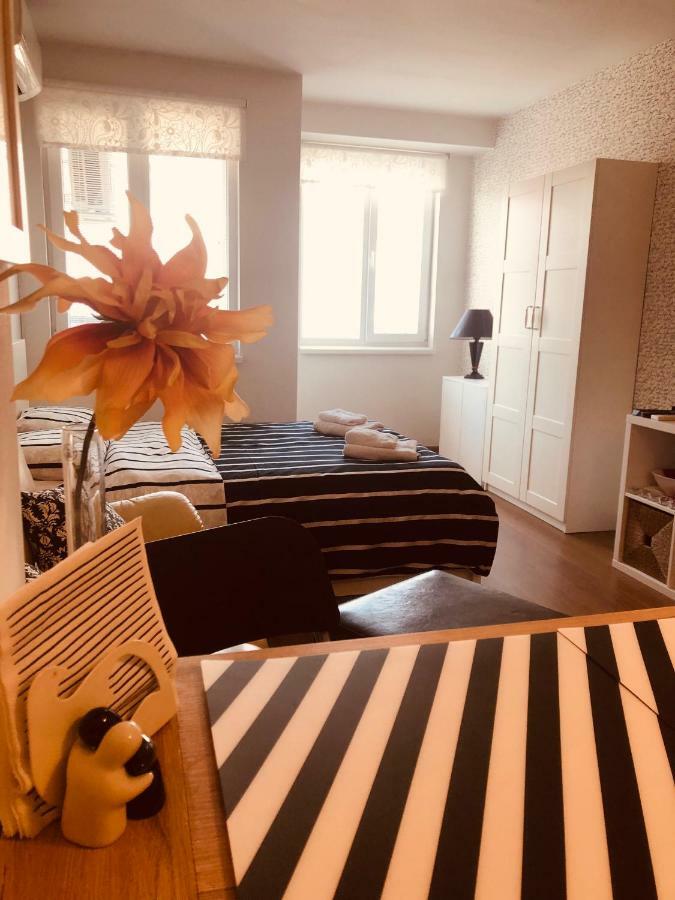 Molly'S Apartment София Экстерьер фото